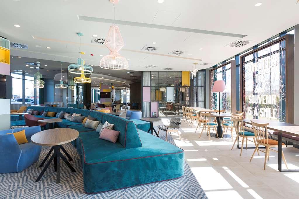 Balice Hampton By Hilton Krakow Airport酒店 内观 照片