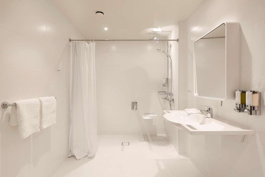 Balice Hampton By Hilton Krakow Airport酒店 外观 照片